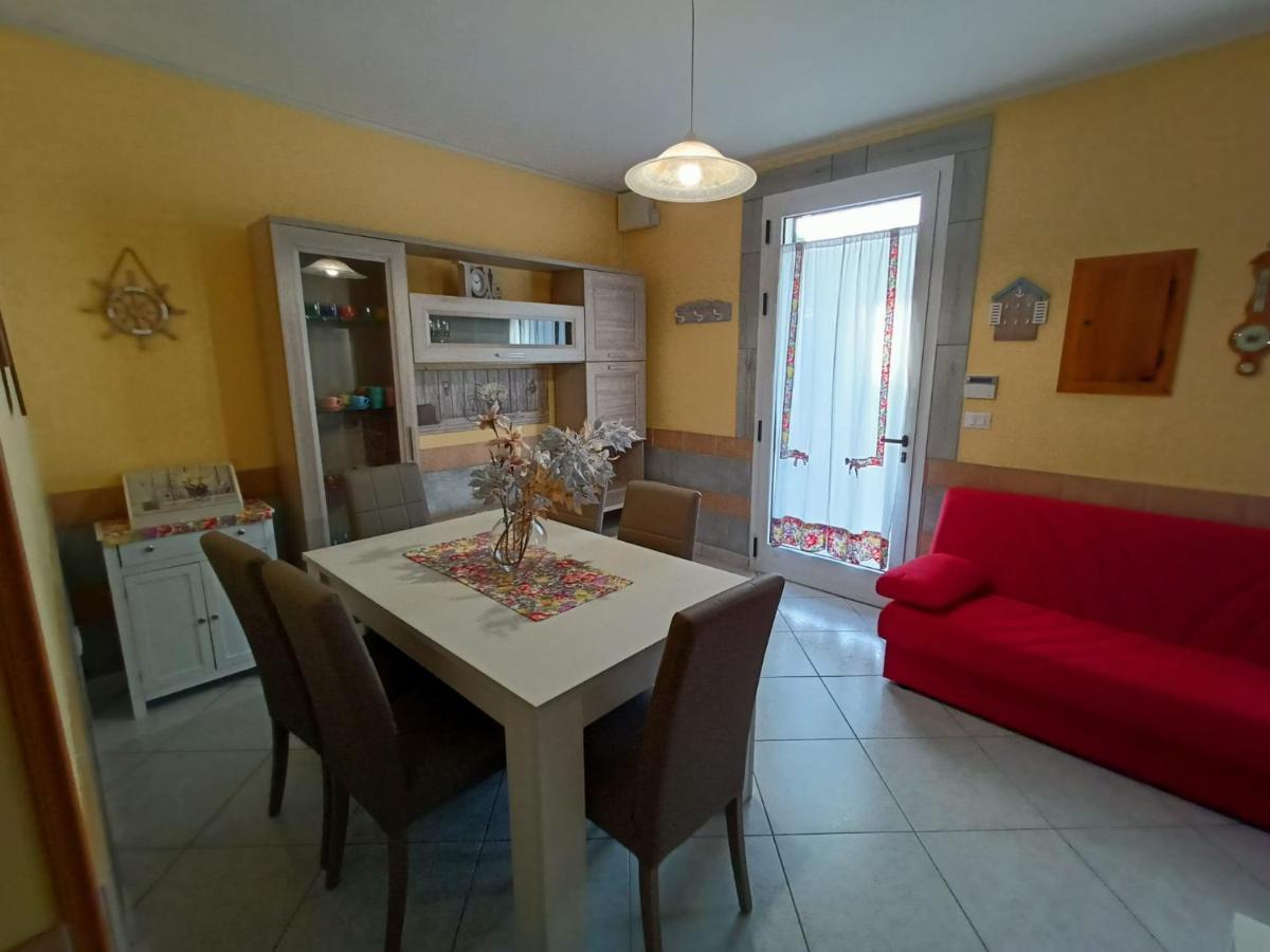 Villetta Poesia 50 M Dal Mare Con Giardino E Parcheggio Torre dell'Orso Εξωτερικό φωτογραφία